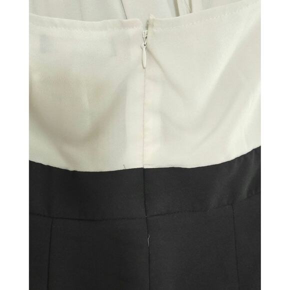 Womens Forever 21 jumpsuit. Size small. - Picture 5 of 9